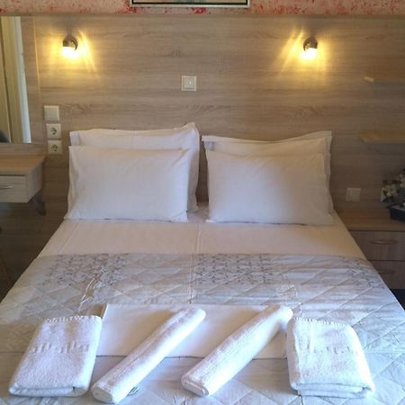 Gogo - Γωγώ Rooms Νυδρί Δωμάτιο φωτογραφία