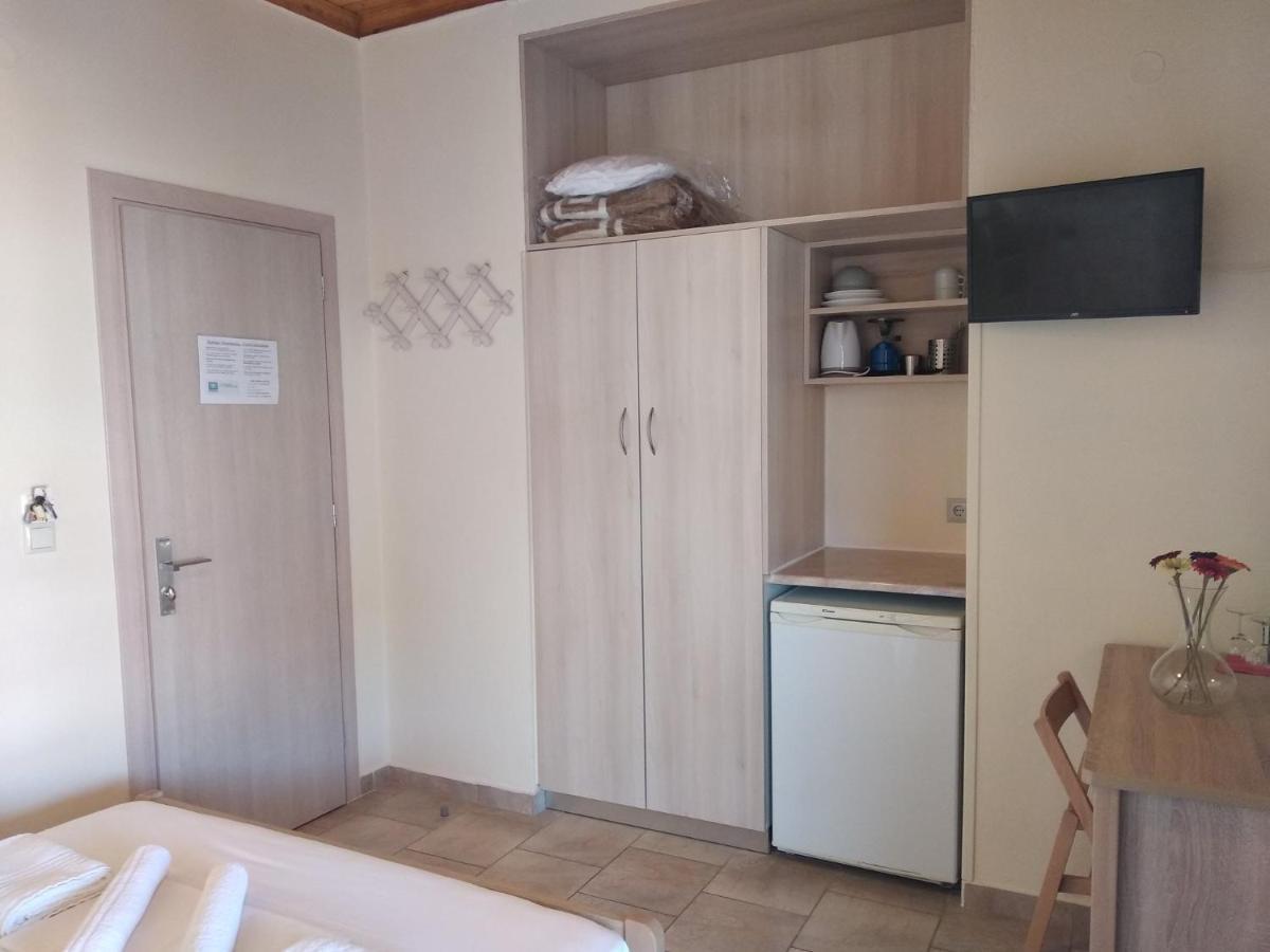 Gogo - Γωγώ Rooms Νυδρί Εξωτερικό φωτογραφία