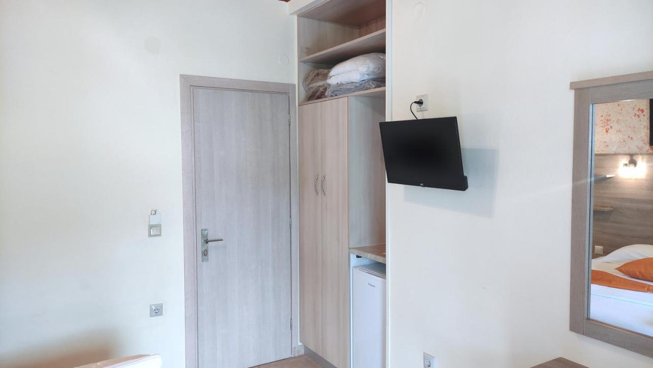 Gogo - Γωγώ Rooms Νυδρί Εξωτερικό φωτογραφία