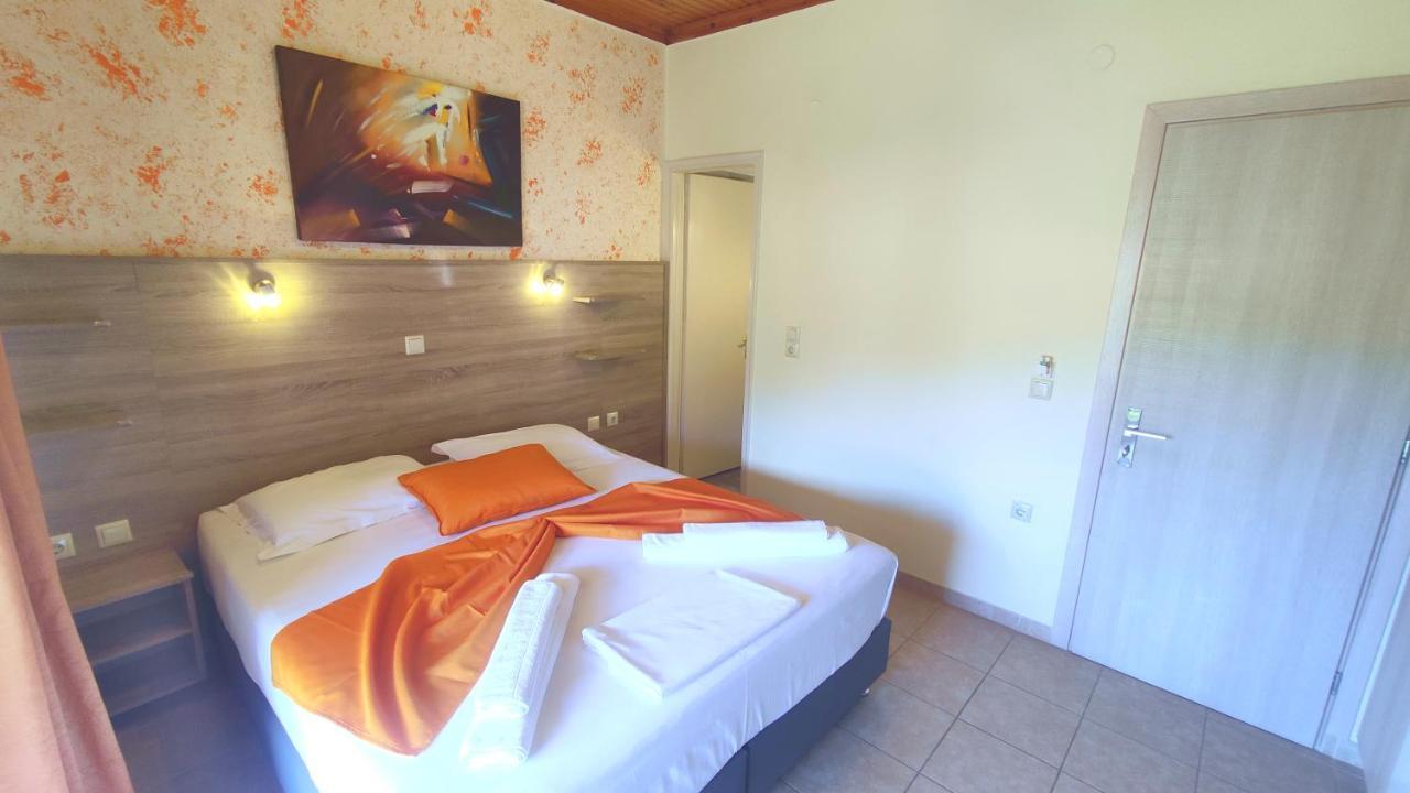 Gogo - Γωγώ Rooms Νυδρί Δωμάτιο φωτογραφία